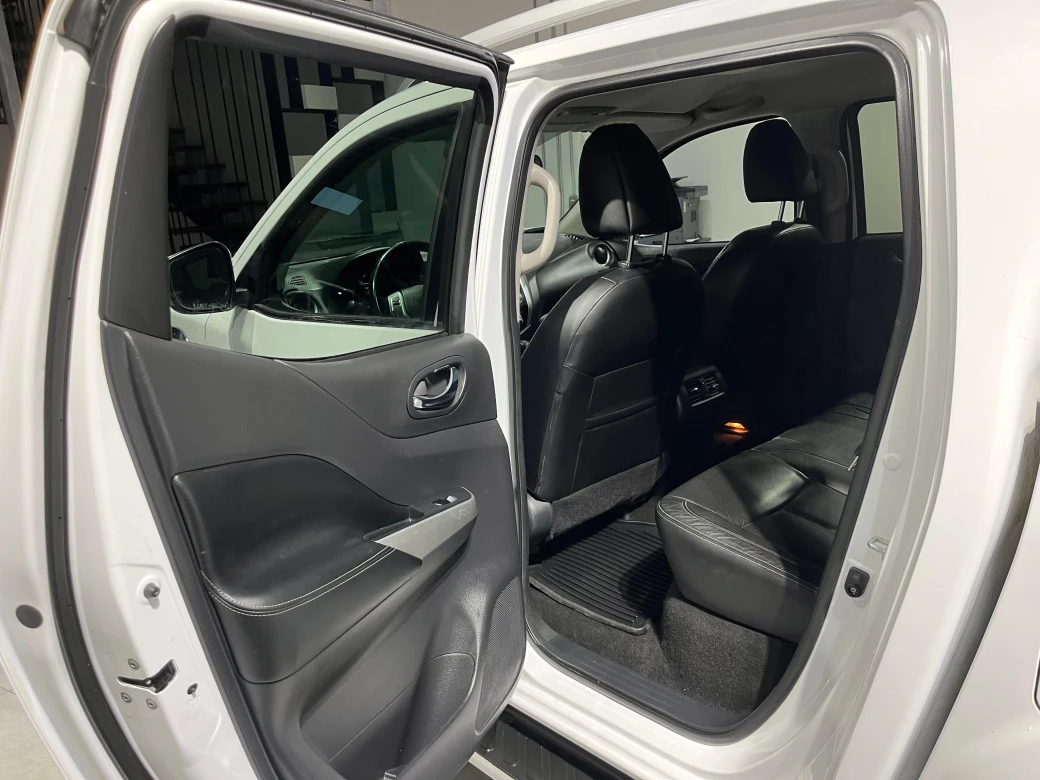 imagen 0 de vehiculo con id 2175